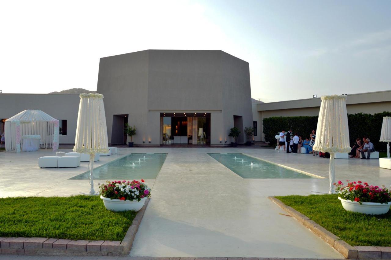 Desusino Residence & Hotel Butera Exterior photo